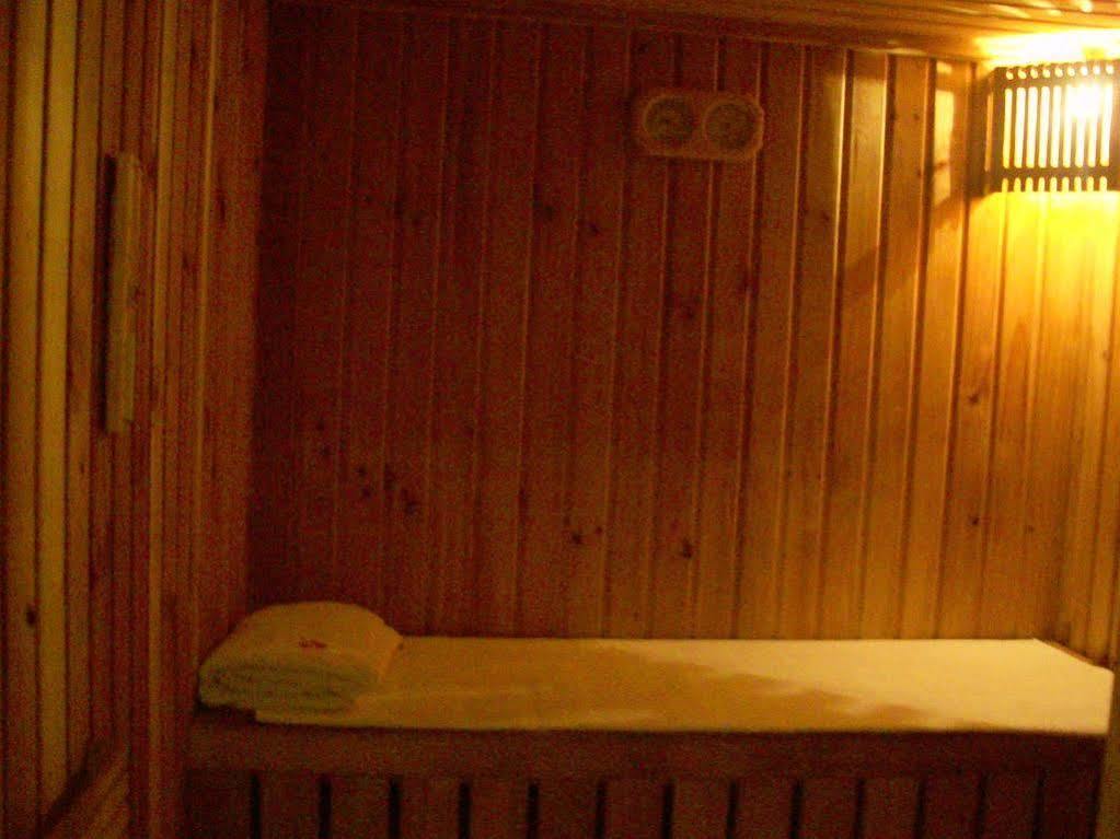 Treehouse Hotel Club & Spa Dharuhera Екстер'єр фото