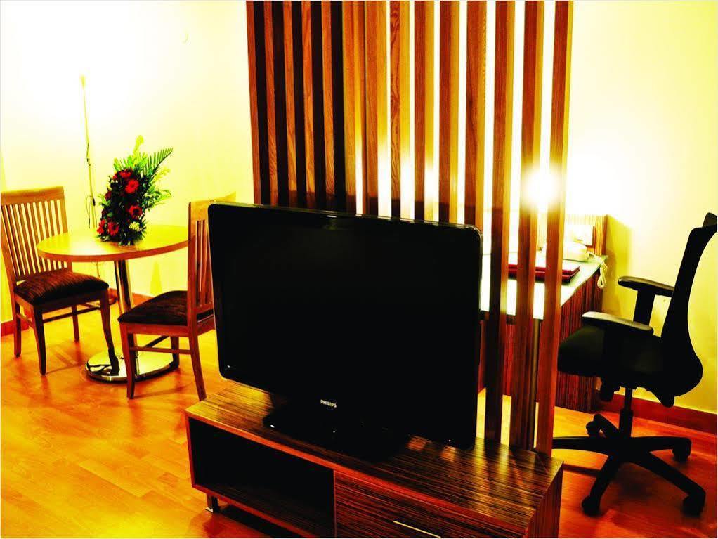Treehouse Hotel Club & Spa Dharuhera Екстер'єр фото